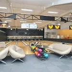 Charming 4-person Getaway 度假居