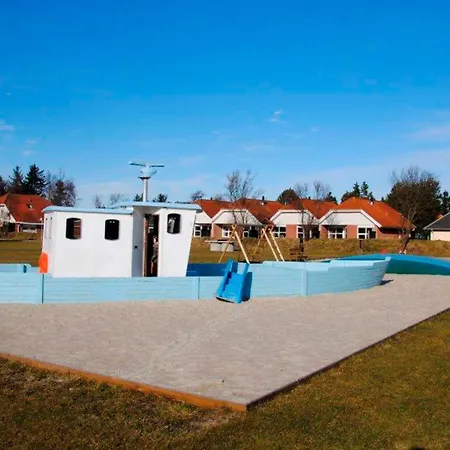 Ferienhaus 6 Person On A In Bl Vand Blåvand