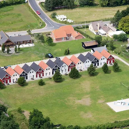 6 Person On A In Bl Vand Holiday home *
