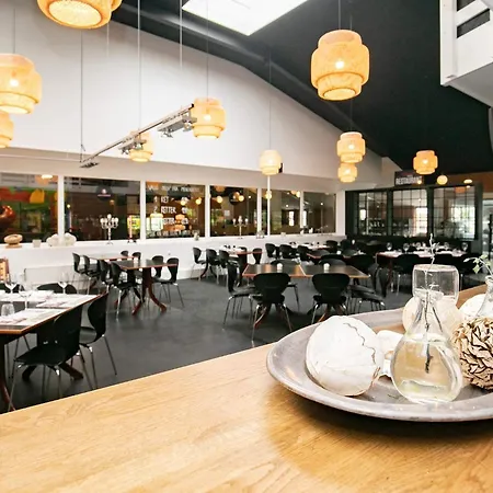 Charming 4-person Getaway Holiday home