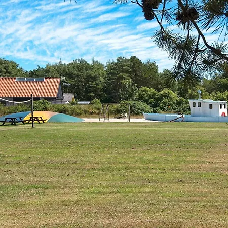 Charming 4-person Getaway Holiday home *