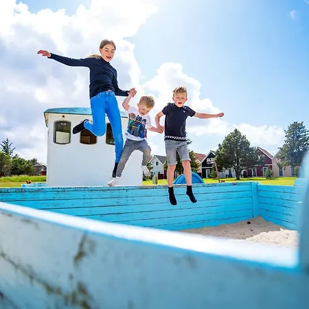 Charming 4-person Getaway Vakantiehuis Blåvand