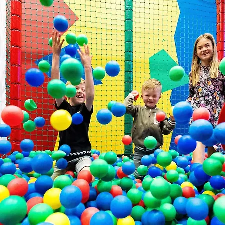 Charming 4-person Getaway Vakantiehuis